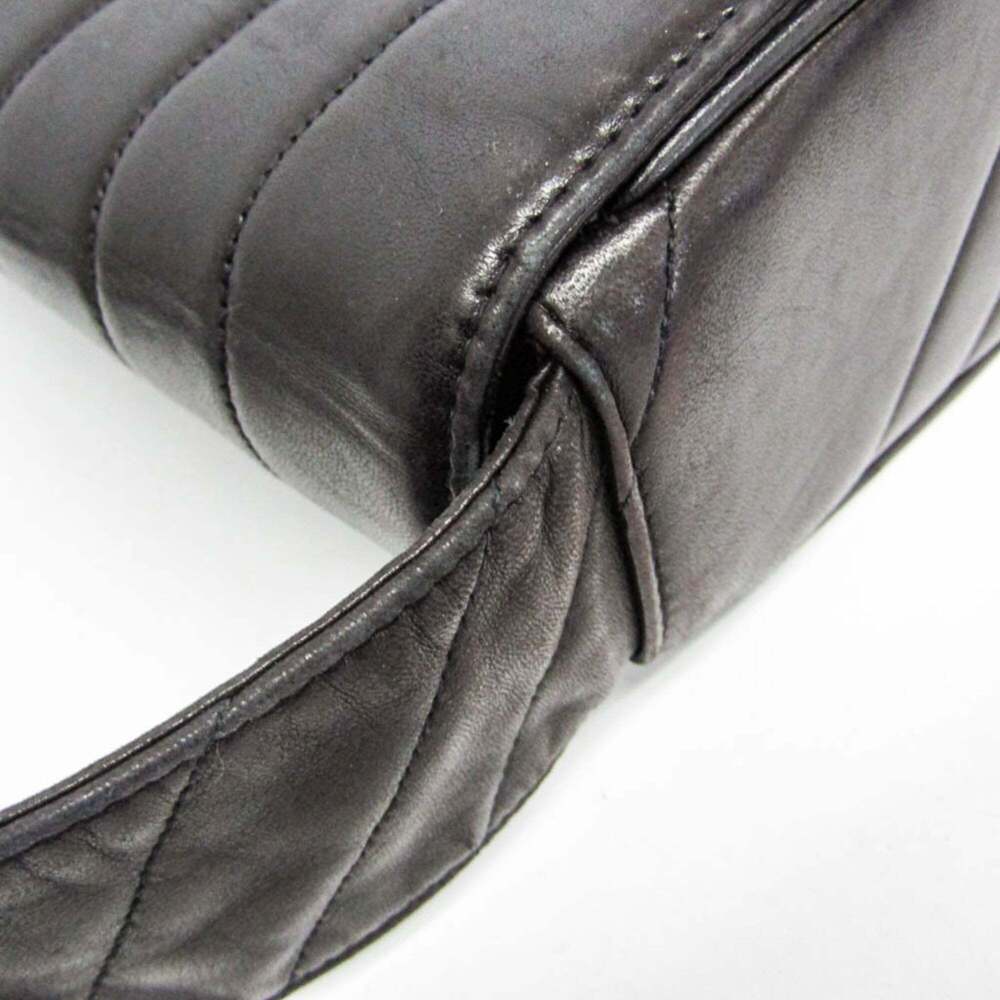 CHANEL Black Leather Shoulder Bag - Picture 6 of 16